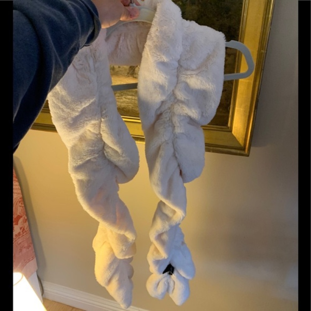 Cejon scarf